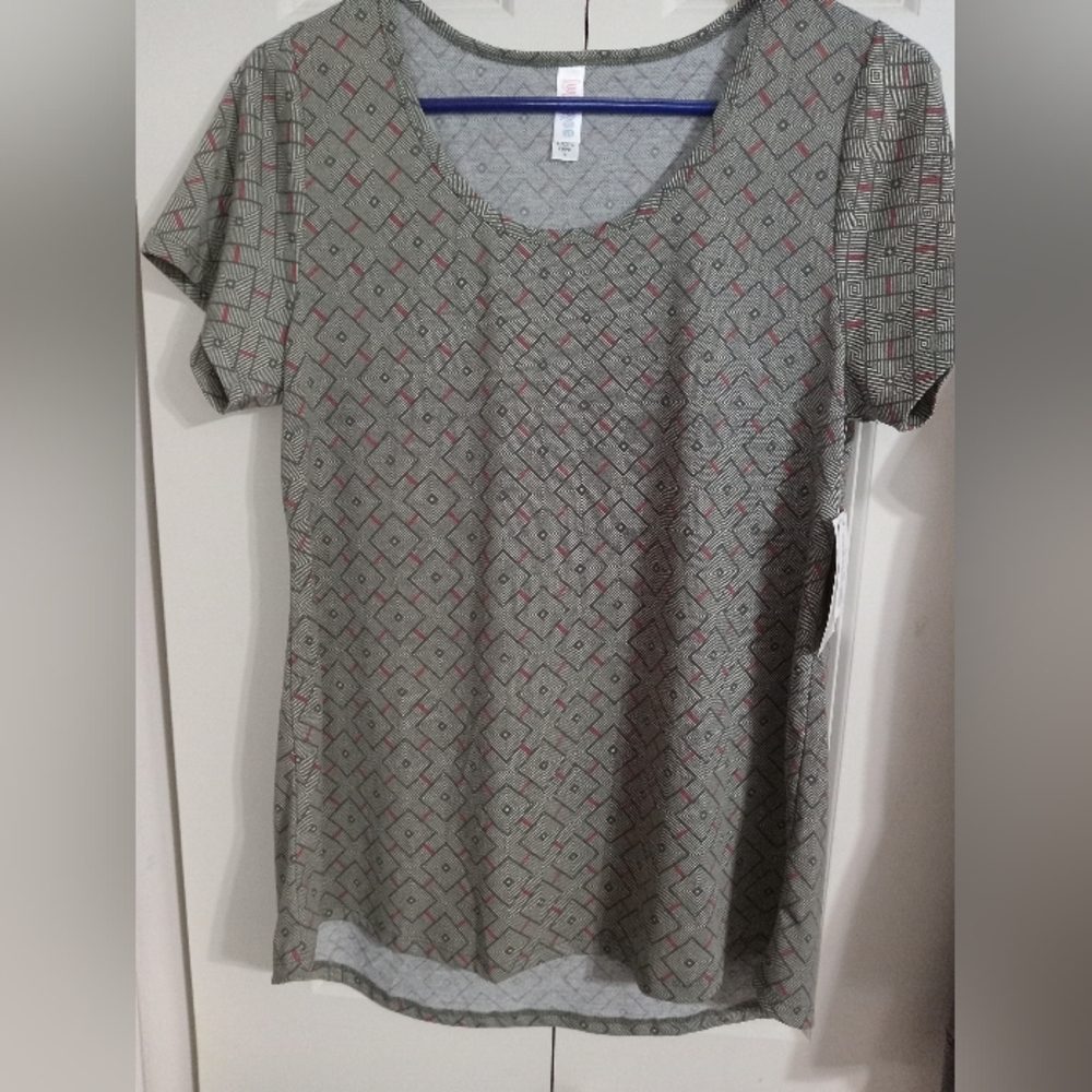 LuLaRoe Women's Short Sleeve Tee - Gray and Red